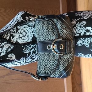 Coach mini signature logo jacquard gray and black shoulder bag